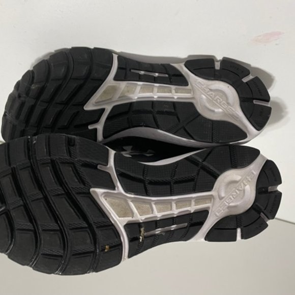 Under Armour UA Charged Escape 3 Evo Running Shoes - Picture 4 of 6